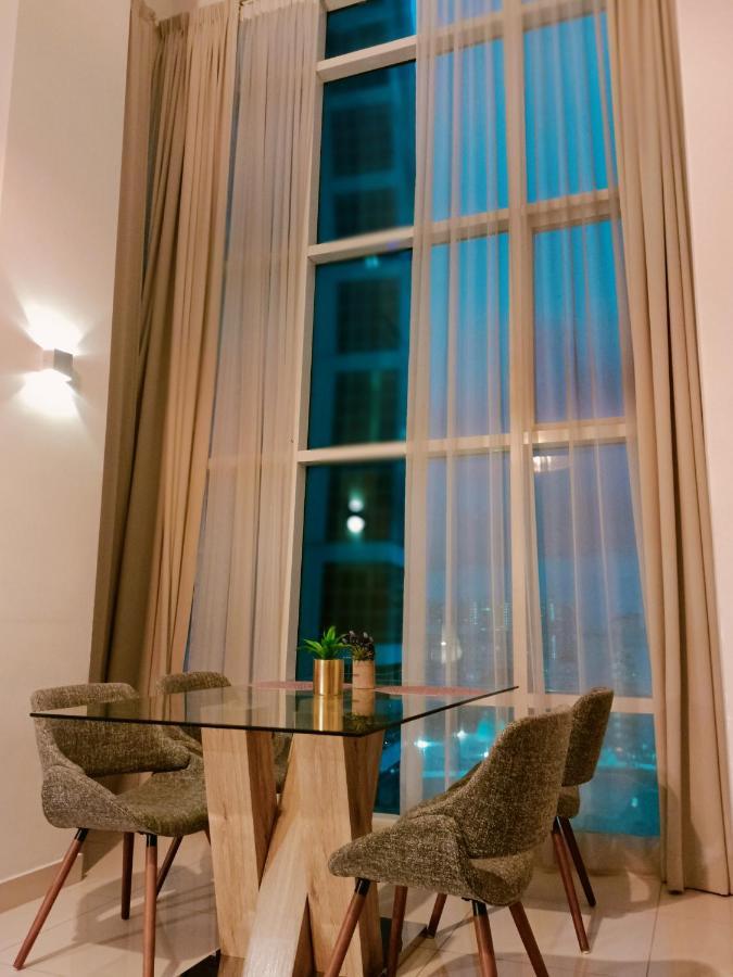 Duplex Condo@Maritime 8 George Town Exterior photo